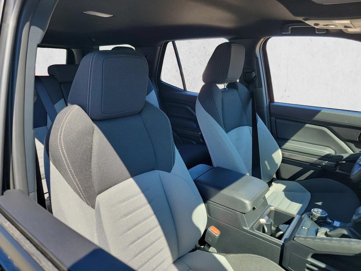 2025 Toyota 4Runner i-FORCE MAX - Image 15