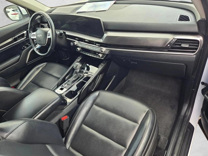 2025 Kia Telluride - Image 20