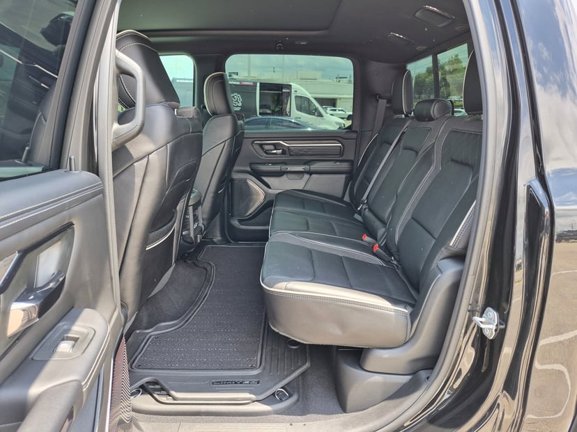 2025 Ram 1500 - Image 19