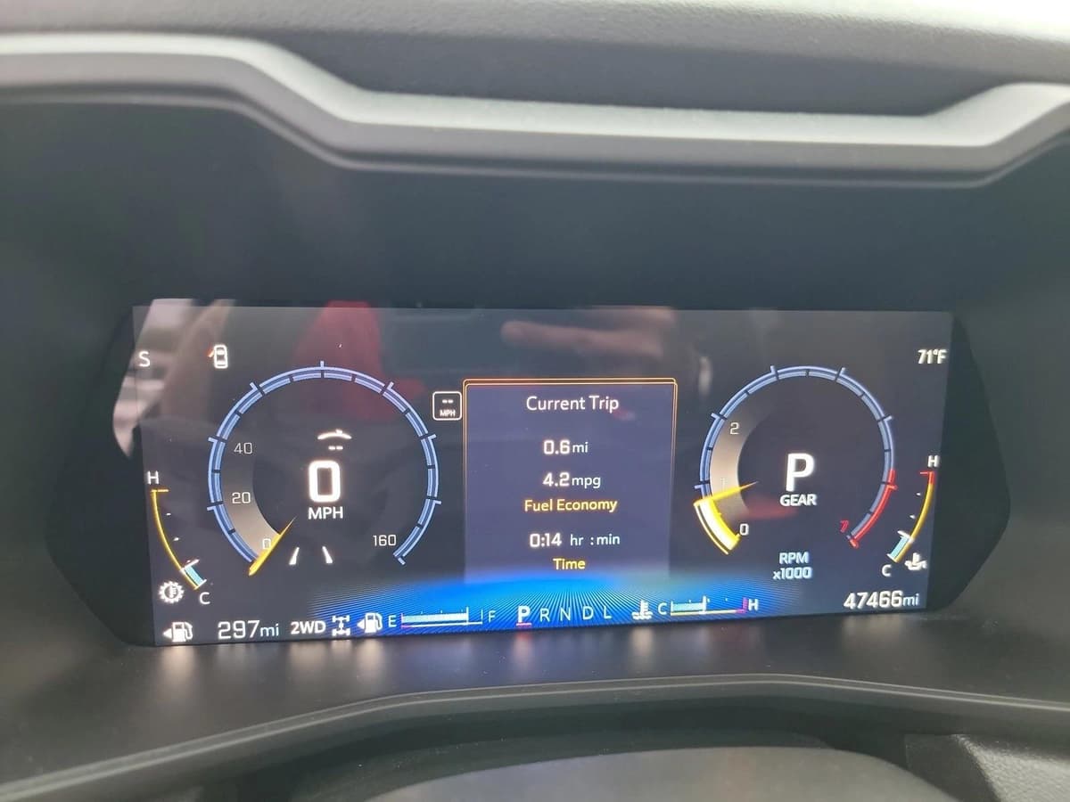 2024 Chevrolet Colorado - Image 18