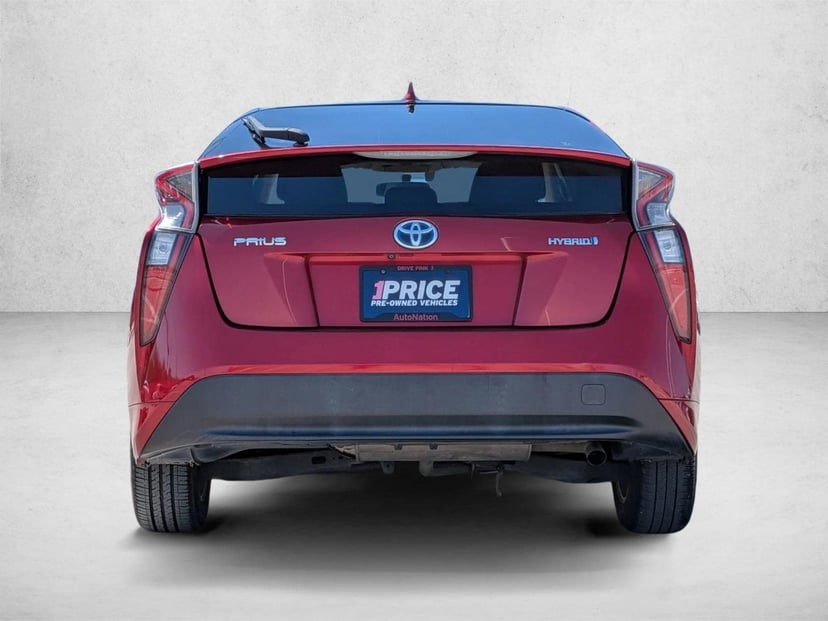 2016 Toyota Prius - Image 6