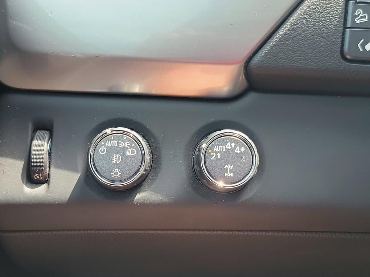 2019 Chevrolet Tahoe - Image 16