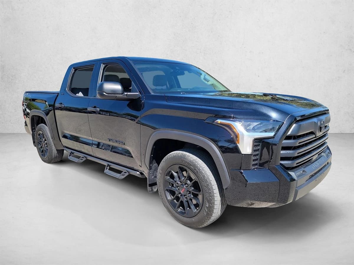 2024 Toyota Tundra - Image 3
