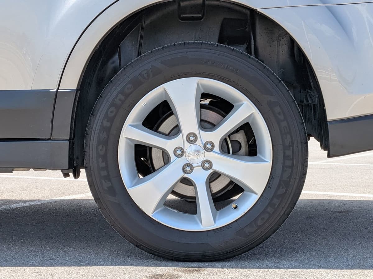 2014 Subaru Outback - Image 24