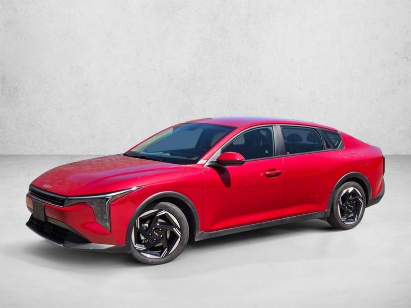 2025 Kia K4 - Image 1