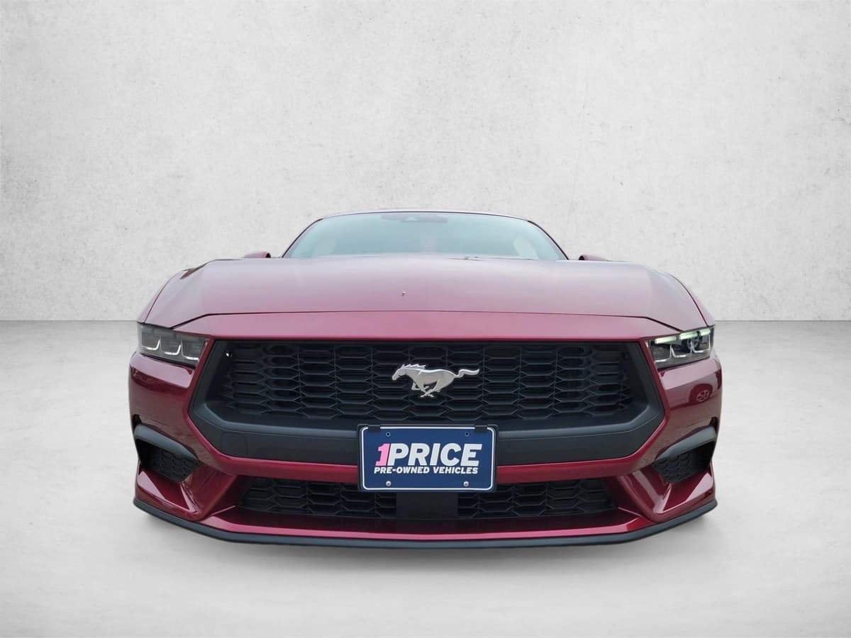 2025 Ford Mustang - Image 2