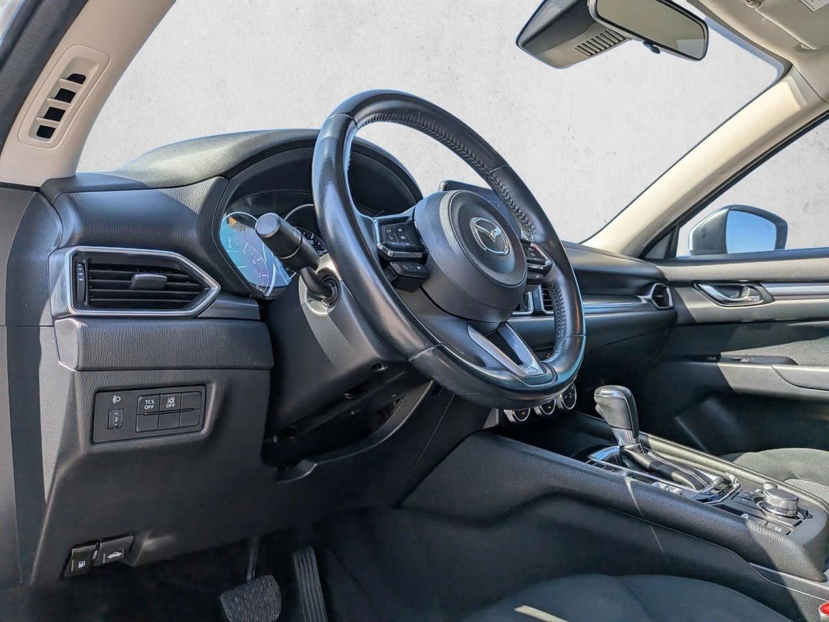 2020 Mazda Mazda CX-5 - Image 10