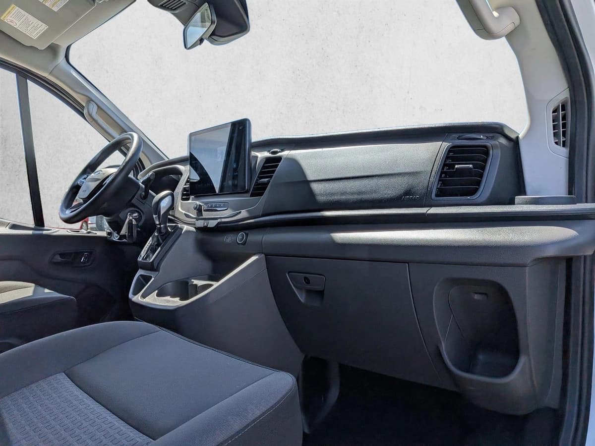 2022 Ford Transit-350 Passenger - Image 23
