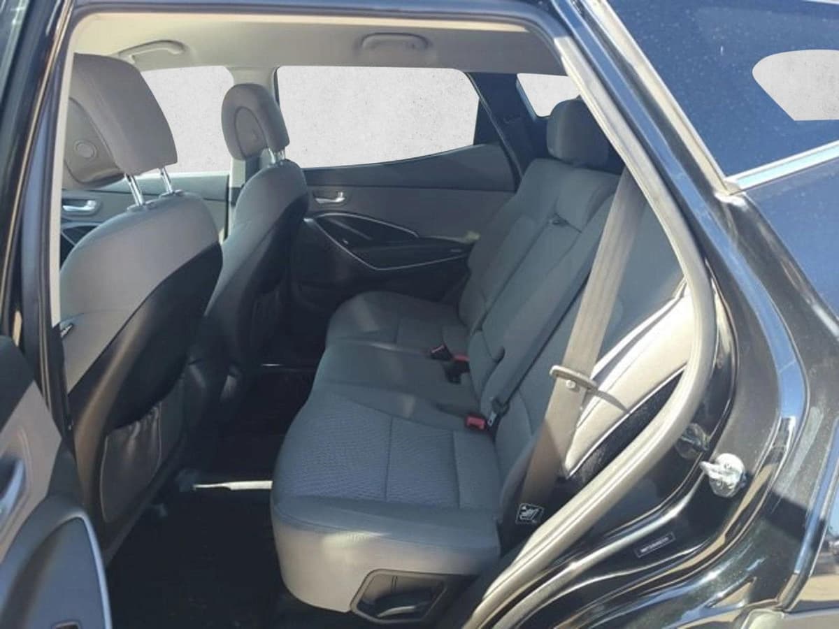 2018 Hyundai Santa Fe Sport - Image 17