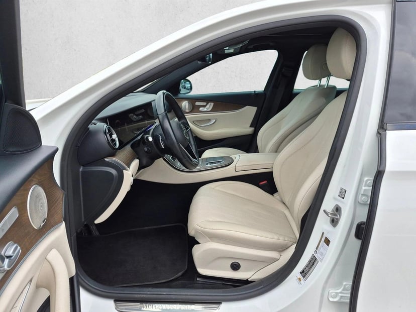 2022 Mercedes-Benz E-Class - Image 16