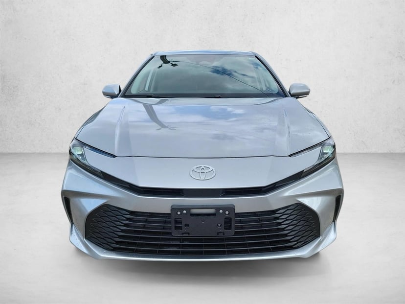 2025 Toyota Camry - Image 2