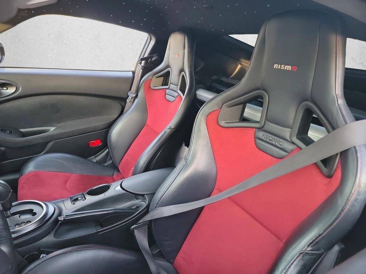 2020 Nissan 370Z - Image 13