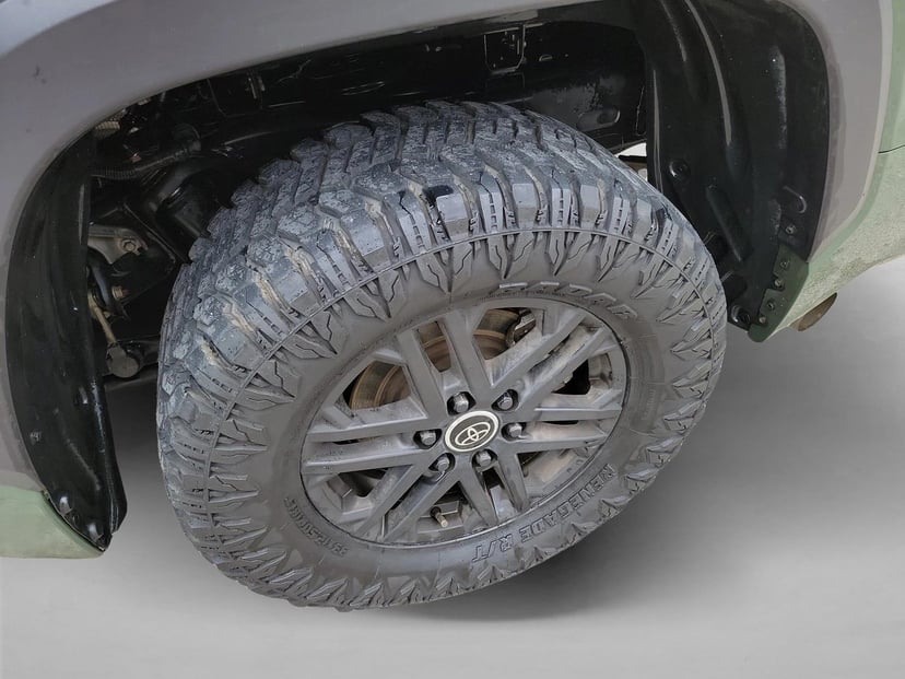 2022 Toyota Tundra - Image 9