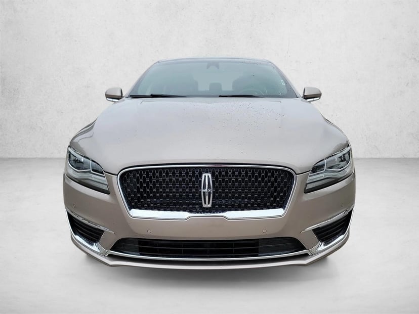 2018 Lincoln MKZ - Image 2