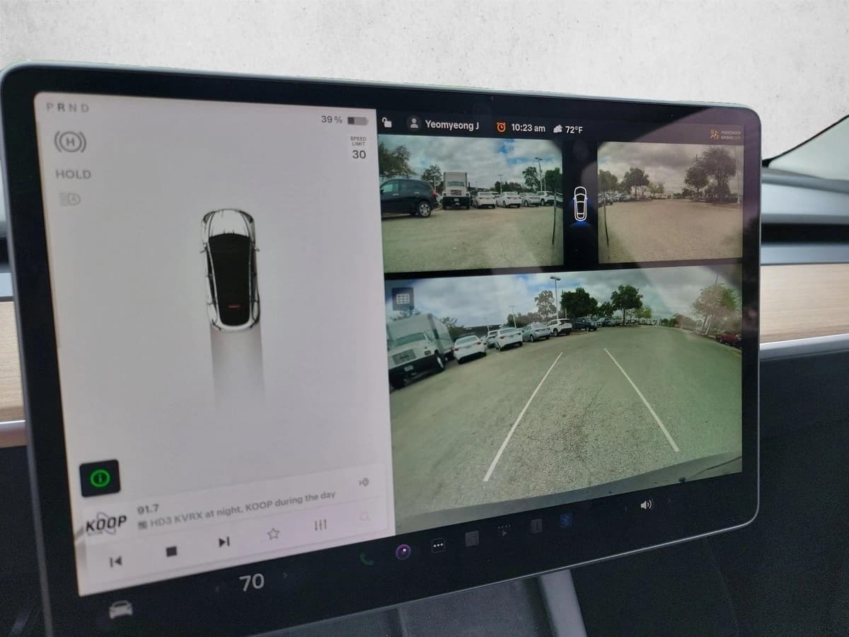 2023 Tesla Model Y - Image 20