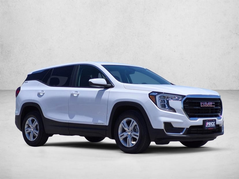 2024 GMC Terrain - Image 4