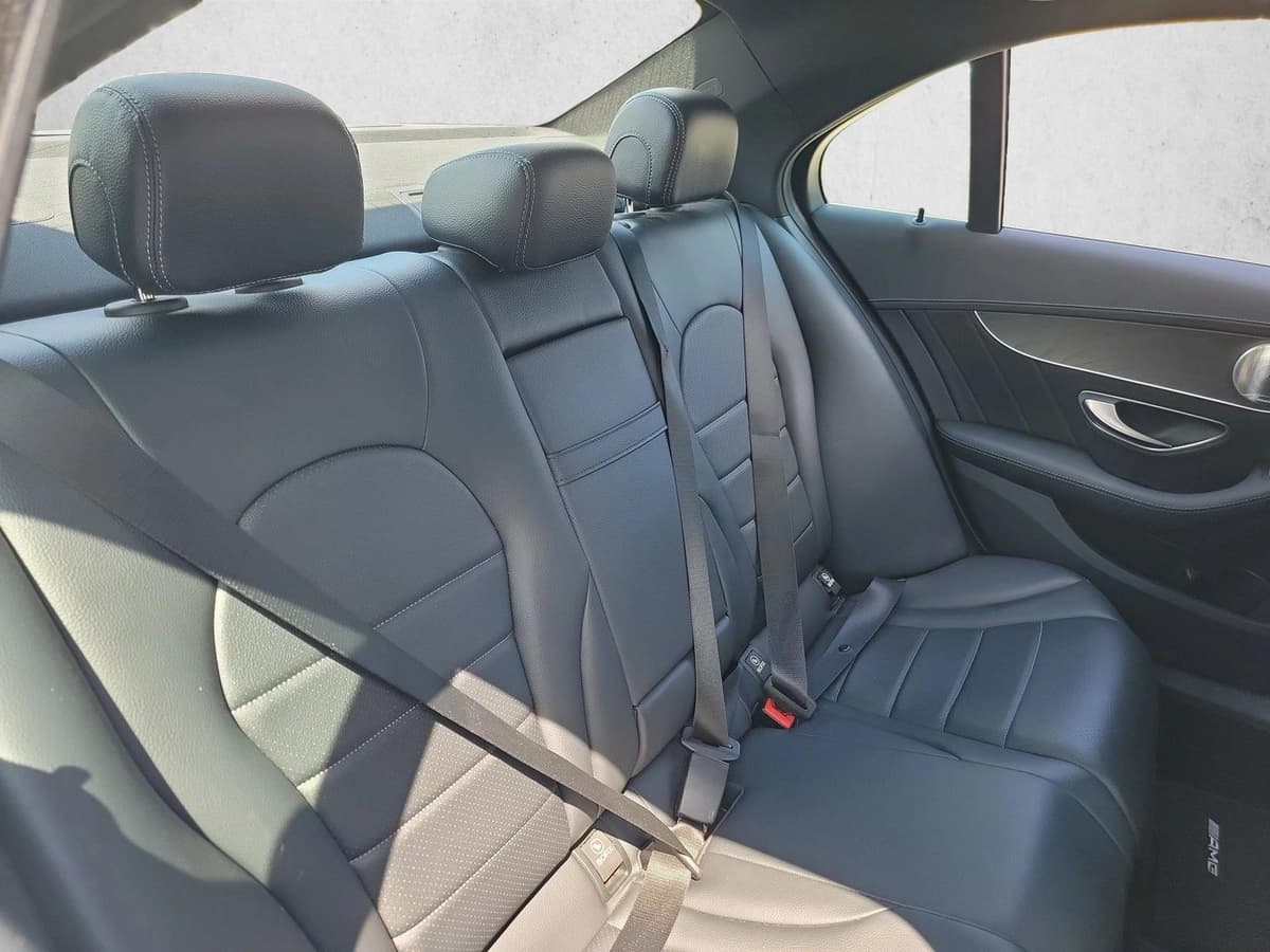 2015 Mercedes-Benz C-Class - Image 13