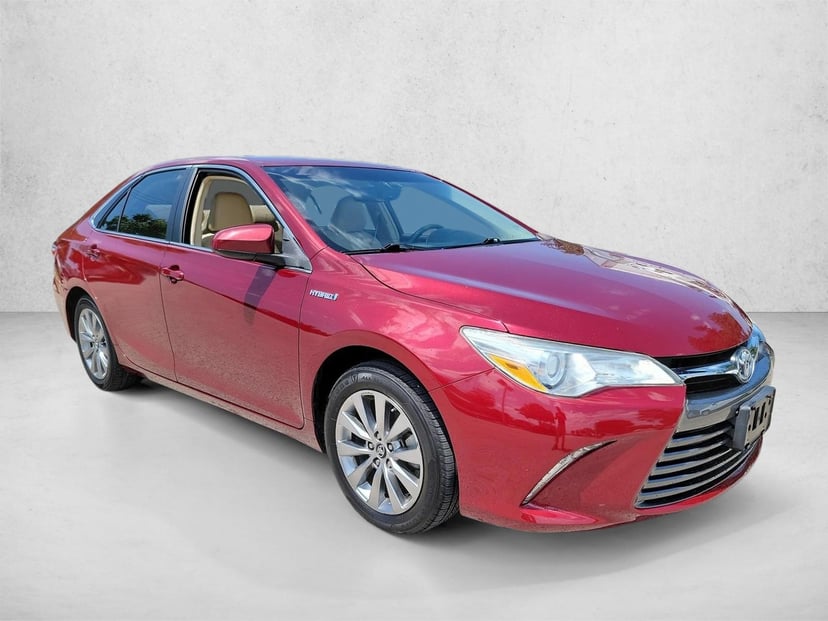 2016 Toyota Camry Hybrid - Image 3