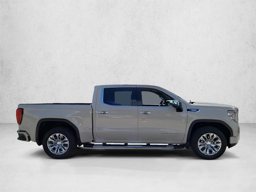 2026 GMC Sierra 1500 - Image 3