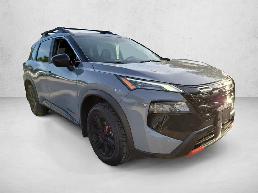 2025 Nissan Rogue - Image 3