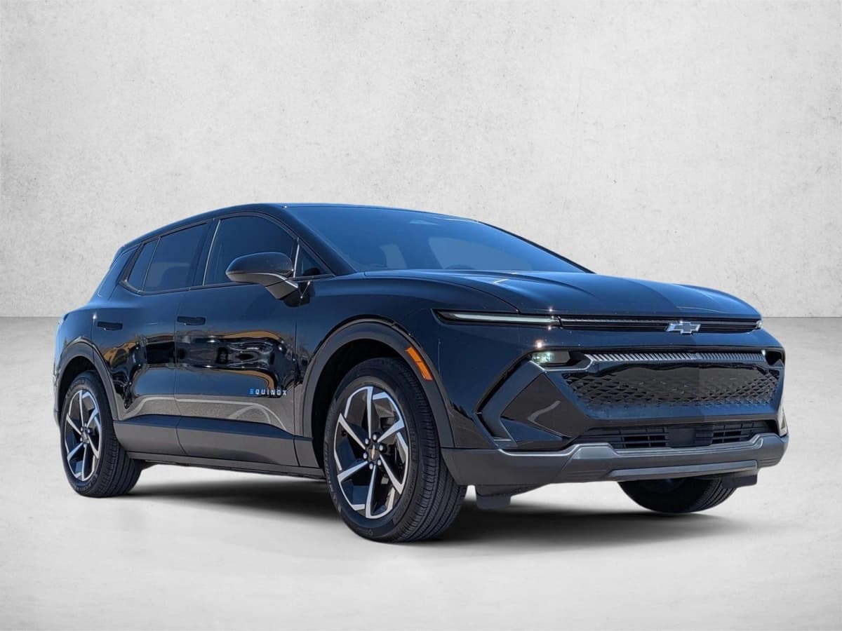 2025 Chevrolet Equinox EV - Image 2