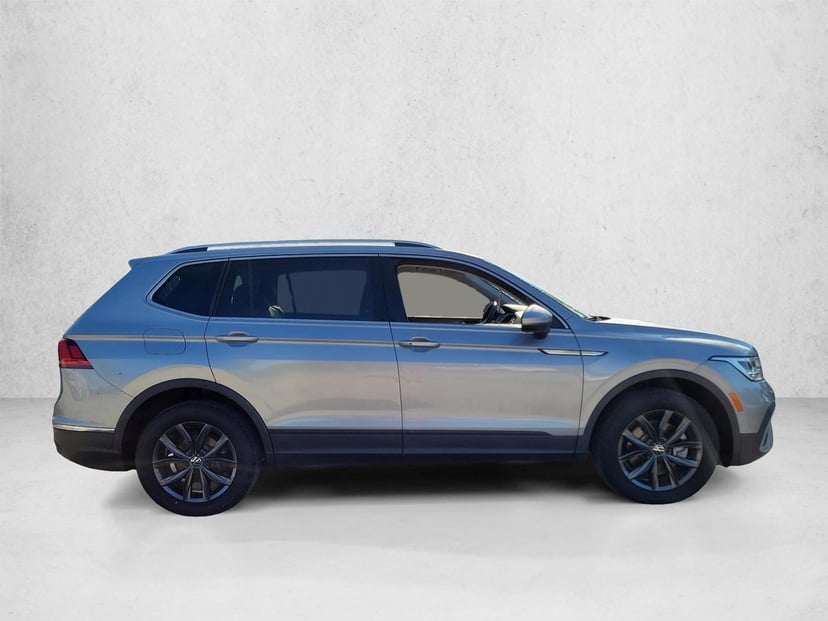 2024 Volkswagen Tiguan - Image 4