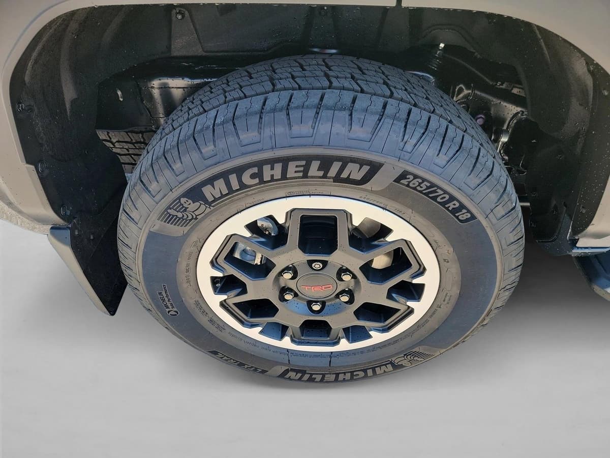 2025 Toyota 4Runner i-FORCE MAX - Image 10