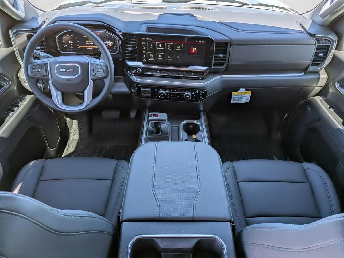 2026 GMC Sierra 1500 - Image 17