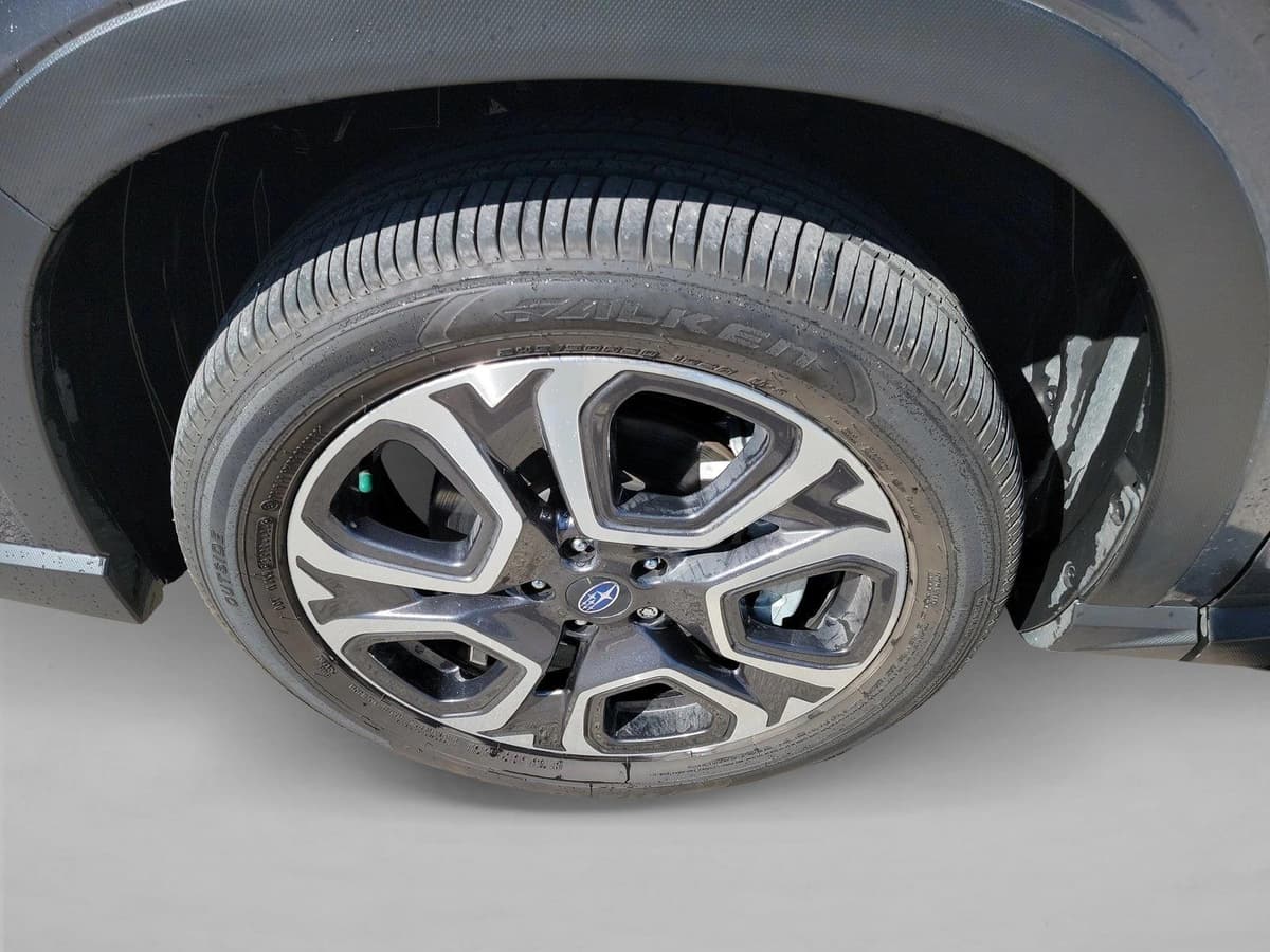 2025 Subaru Ascent - Image 9