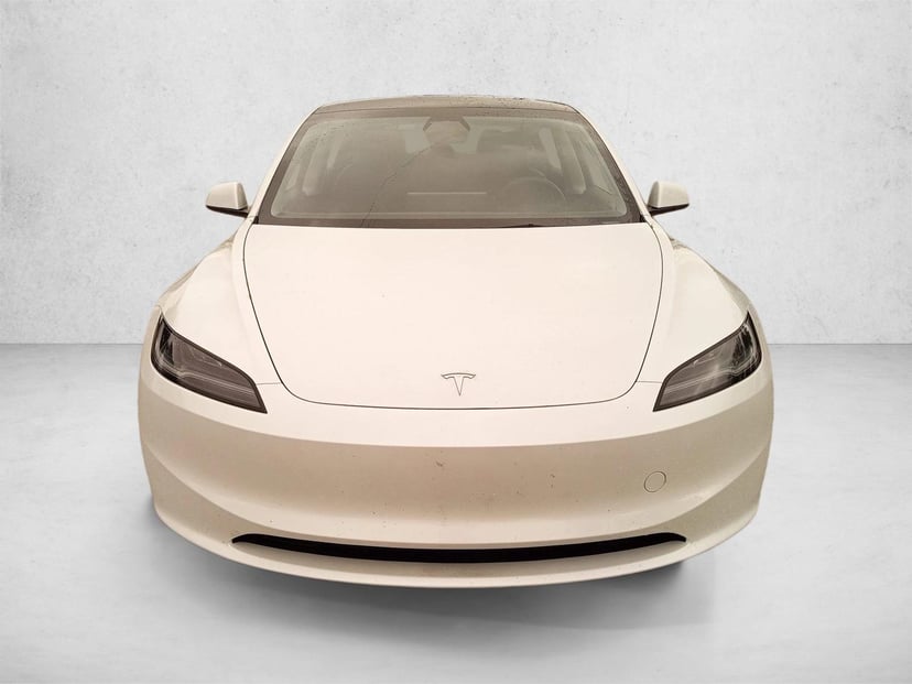 2025 Tesla Model 3 - Image 2