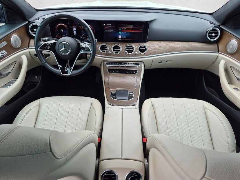 2022 Mercedes-Benz E-Class - Image 18