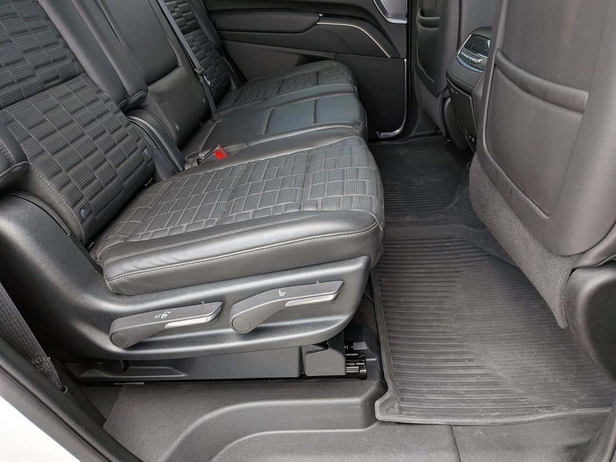 2023 CADILLAC Escalade - Image 20