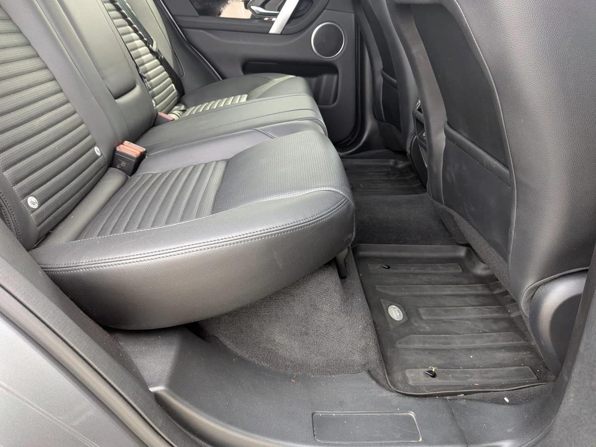 2023 Land Rover Discovery Sport - Image 20