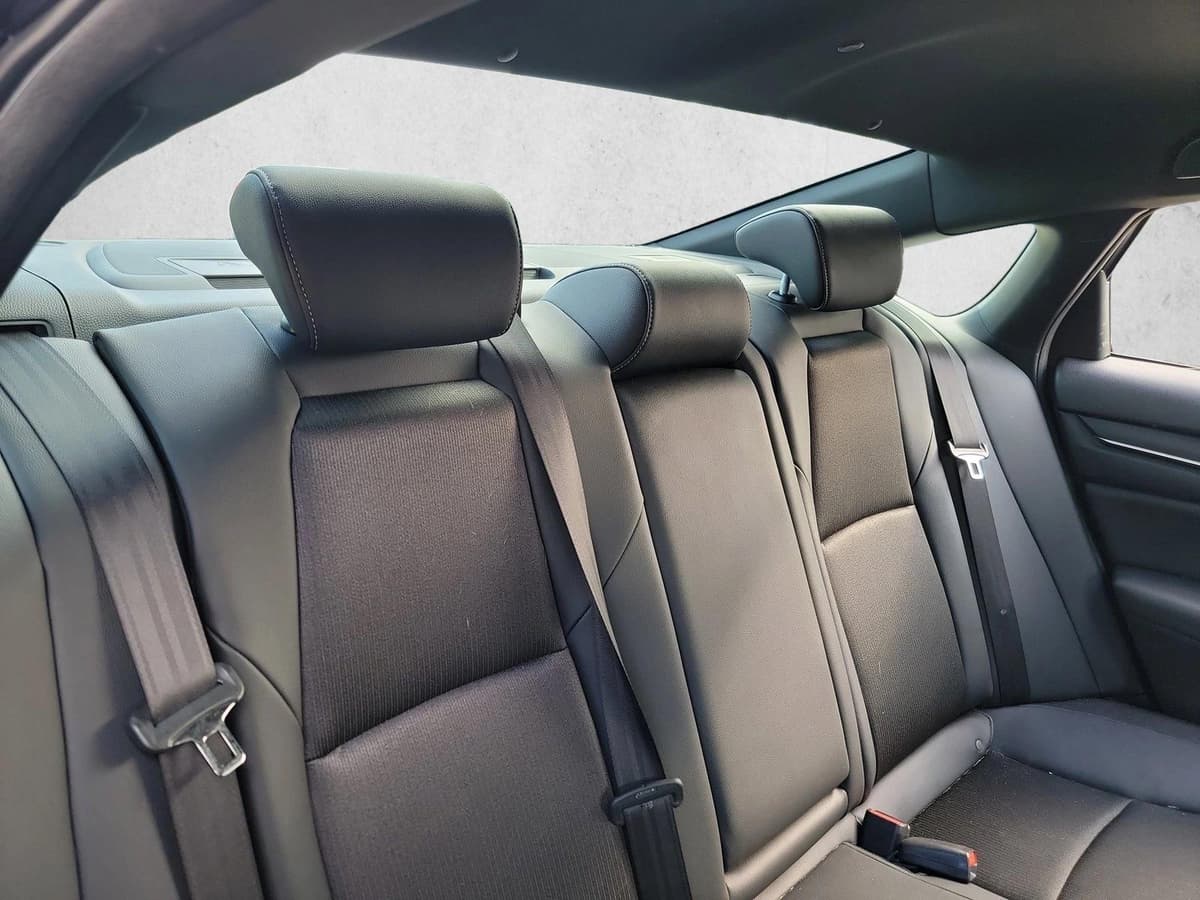 2020 Honda Accord - Image 16