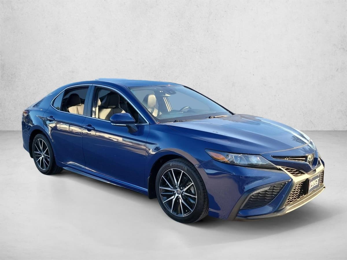 2024 Toyota Camry - Image 3