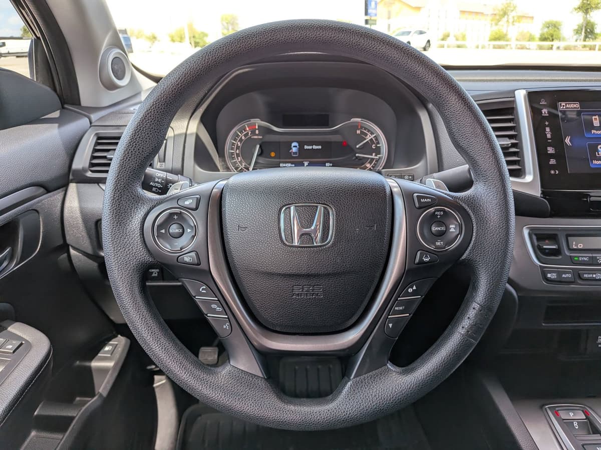 2020 Honda Ridgeline - Image 13