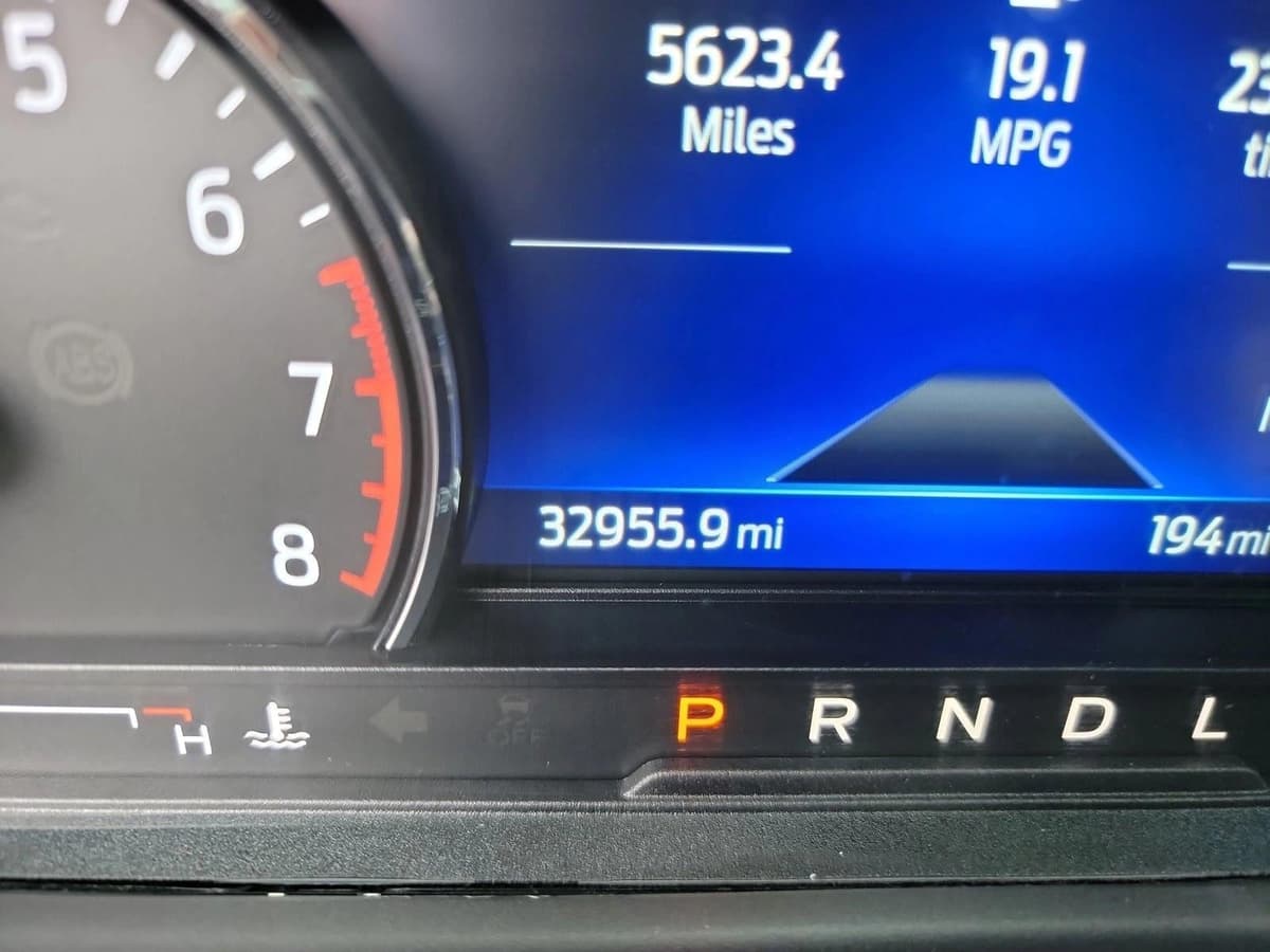 2024 Ford Explorer - Image 21