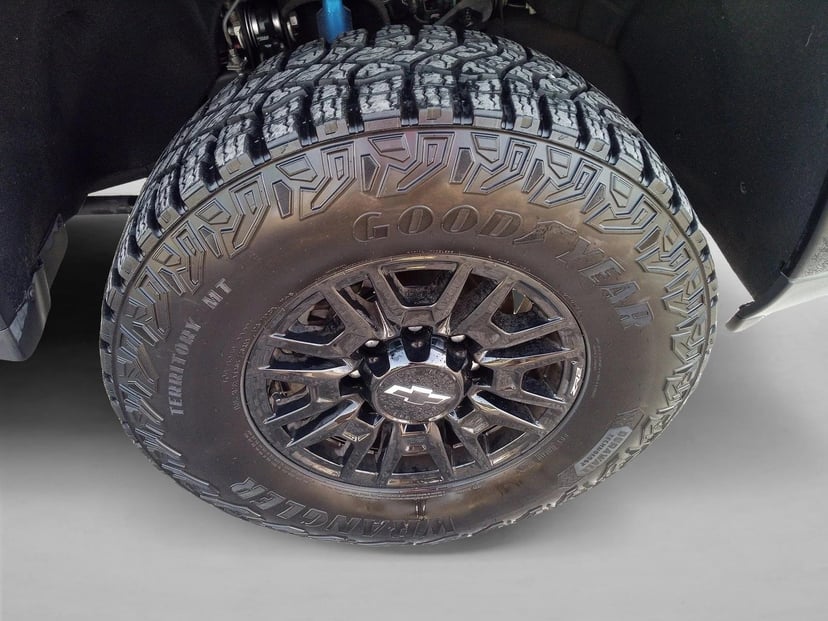 2025 Chevrolet Silverado 2500 HD - Image 11