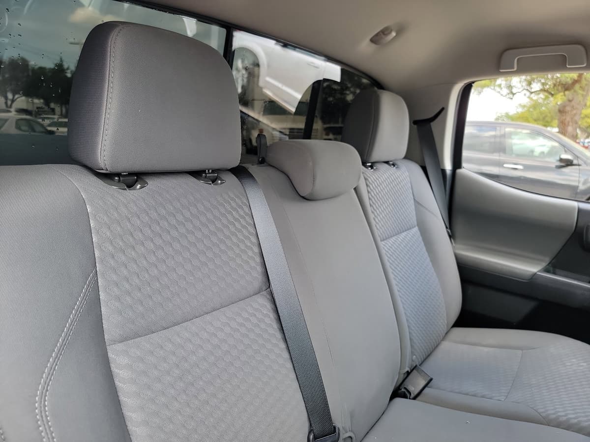 2021 Toyota Tacoma - Image 16