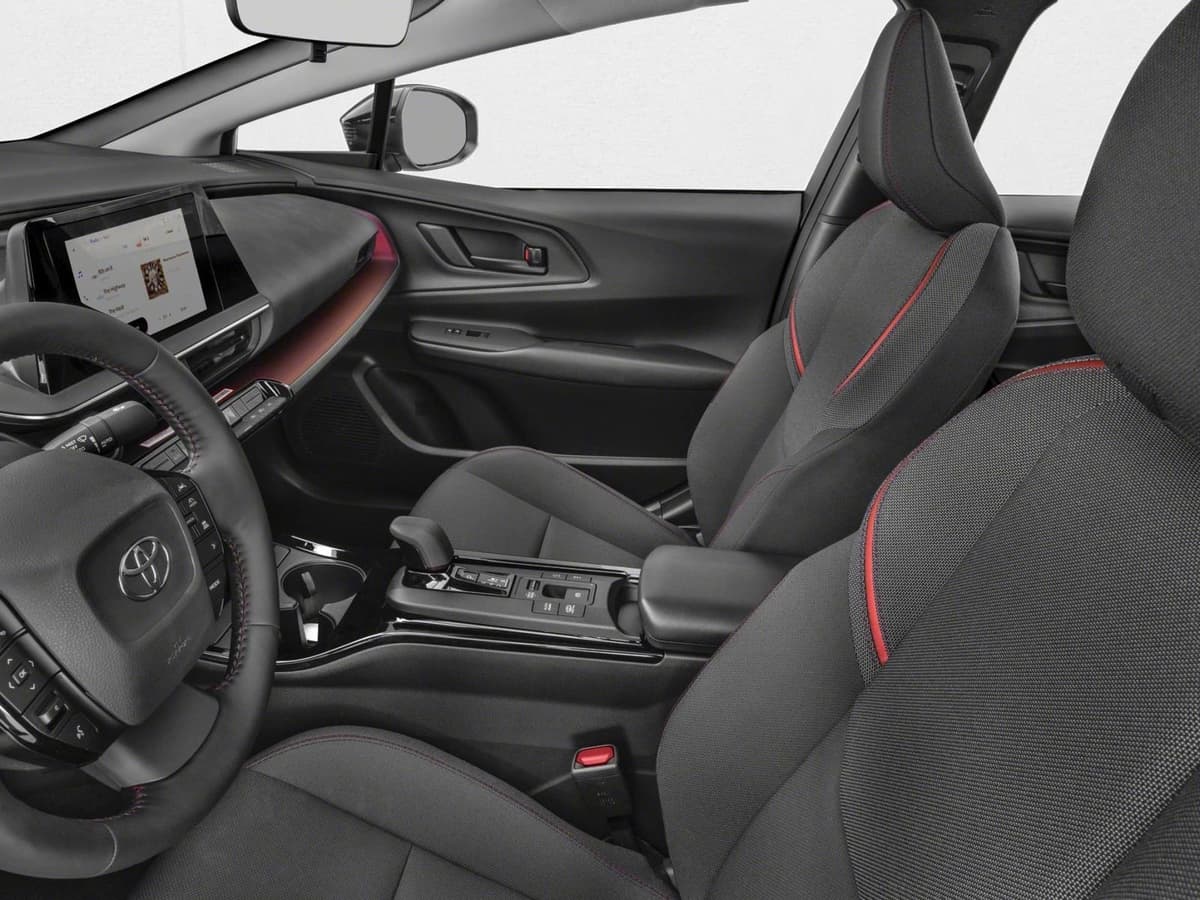 2026 Toyota Prius Plug-in Hybrid - Image 6