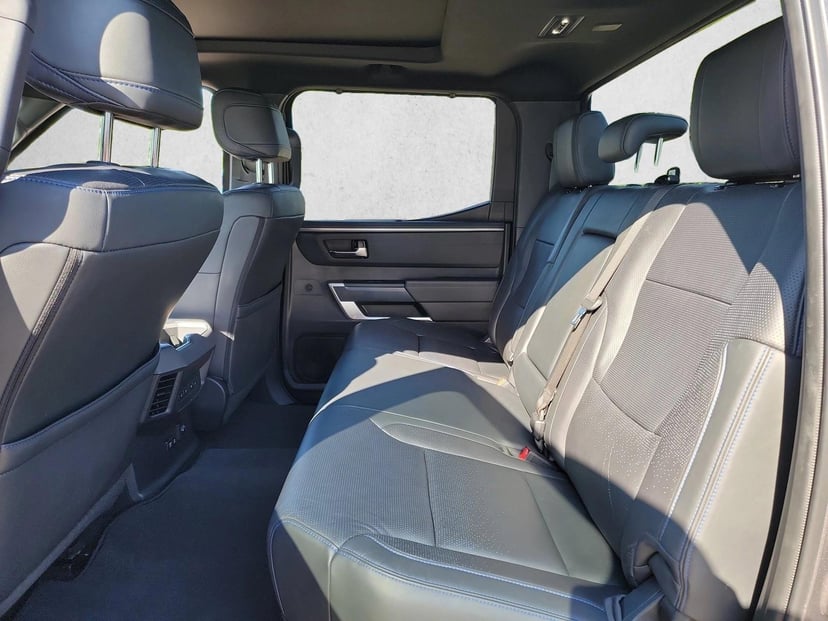 2023 Toyota Tundra - Image 14