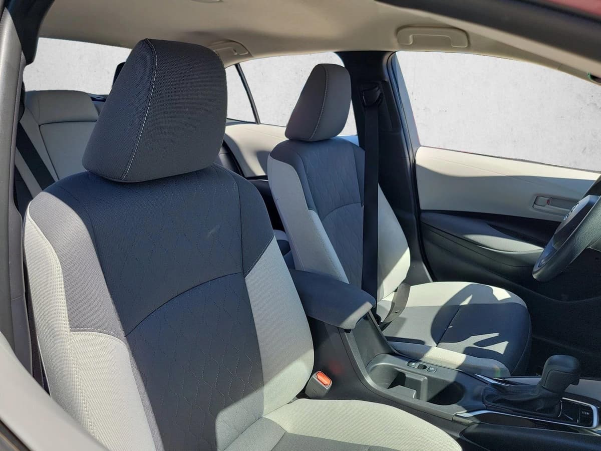 2025 Toyota Corolla - Image 14