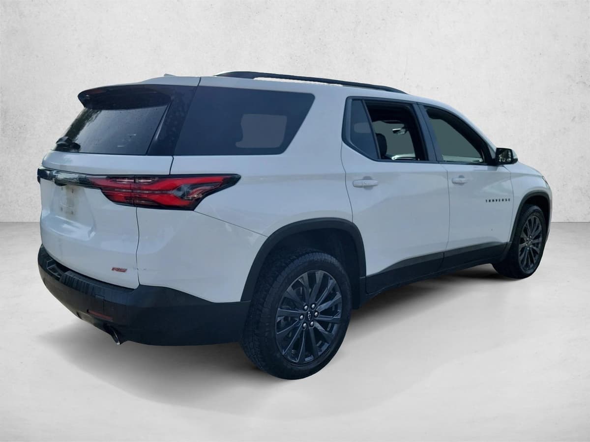 2022 Chevrolet Traverse - Image 5