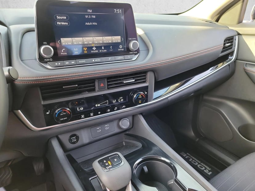 2025 Nissan Rogue - Image 21