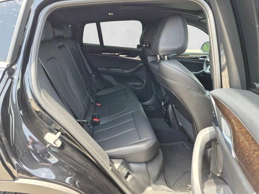 2022 BMW X4 - Image 16