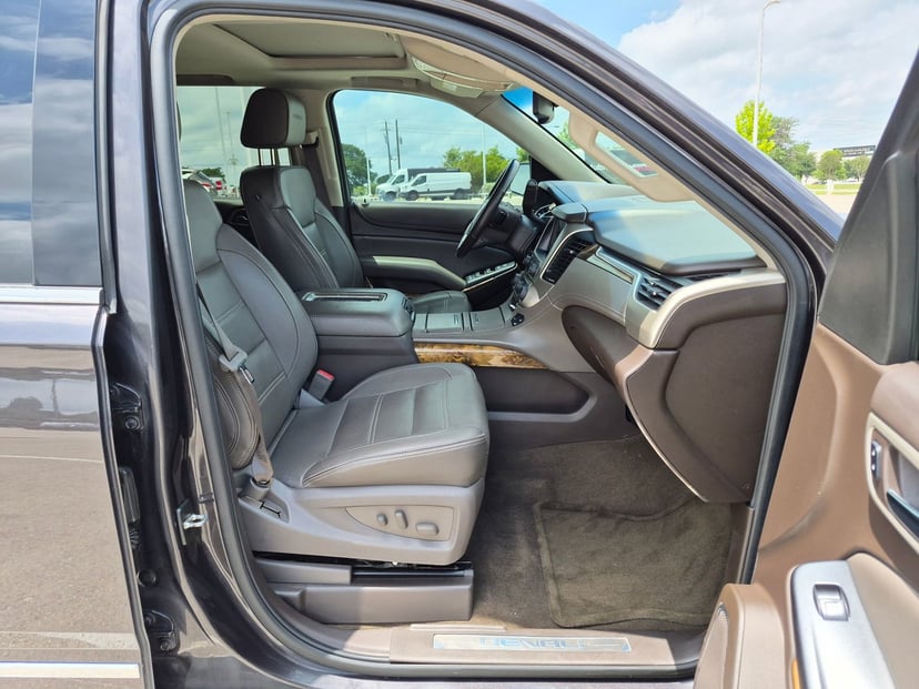 2016 GMC Yukon - Image 21