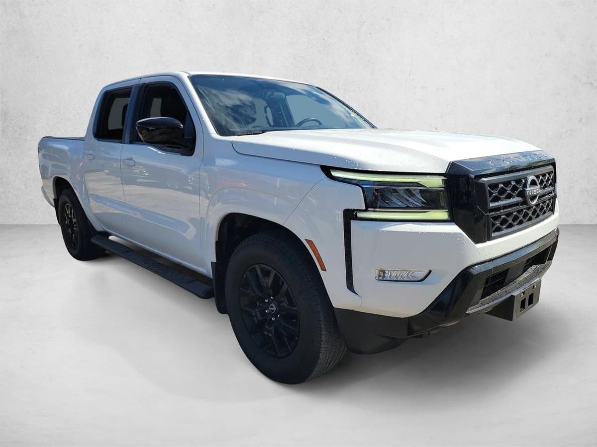 2023 Nissan Frontier - Image 3