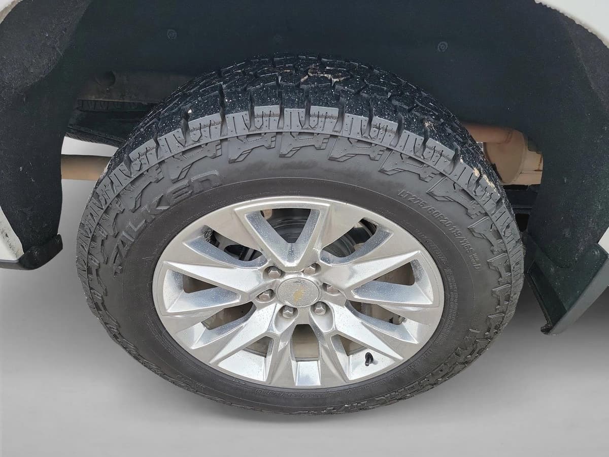 2022 Chevrolet Silverado 1500 LTD - Image 12