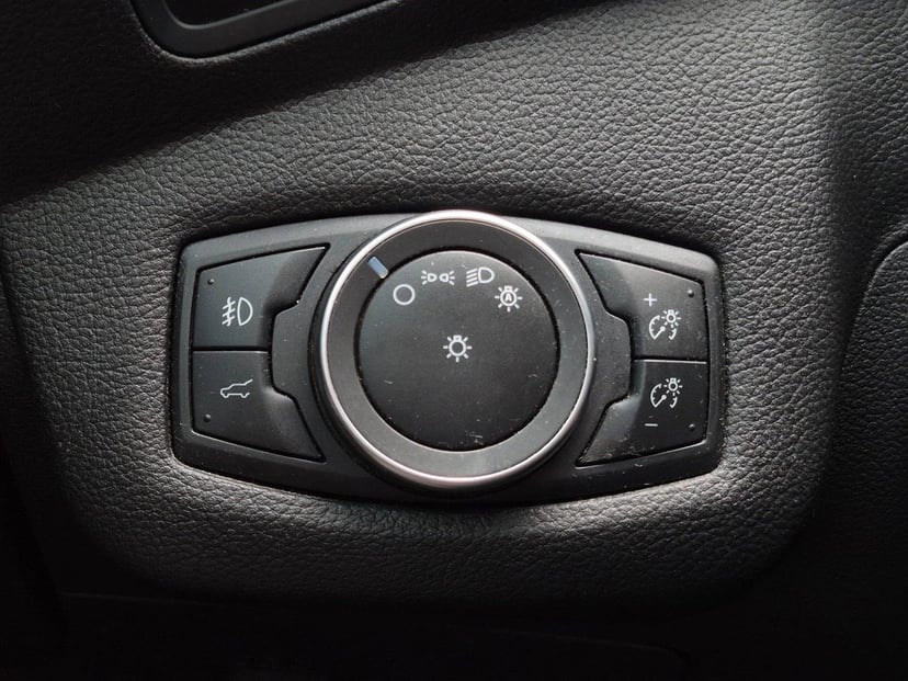 2019 Ford Escape - Image 15