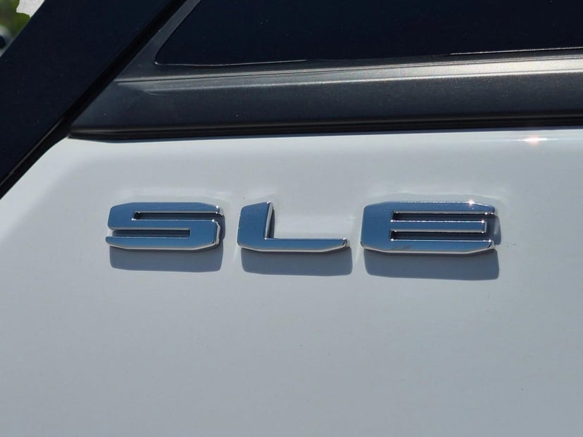 2024 GMC Terrain - Image 22